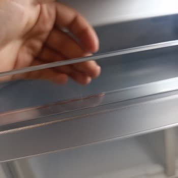 Media Markt'tan Alınan Haier Buzdolabının Yanlış Kurulumu Ve Çizik Raflar Nedeniyle Gıda Kaybı