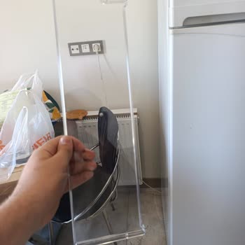 Media Markt'tan Alınan Haier Buzdolabının Yanlış Kurulumu Ve Çizik Raflar Nedeniyle Gıda Kaybı