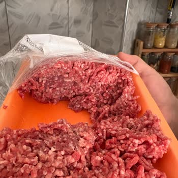 Migros Uygulamasından Bozulmuş Kıyma Siparişinde Gıda Güvenliği Endişesi