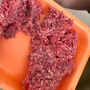 Migros Uygulamasından Bozulmuş Kıyma Siparişinde Gıda Güvenliği Endişesi