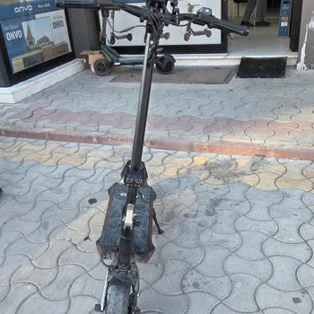 Onvo Scooter Yetkili Serviste Kötü Durumda Geri Verildi, Müşteri Hizmetleri Çözüm Sunamadı