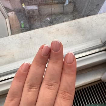 Malika Nail Beauty'de French İşleminin Erken Bozulması Ve Ücret İadesi Talebi