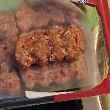Migros Sanal Market'te Hijyenik Olmayan Köfte Ve Kalitesiz Et İçin İade Süreci Sorunlu