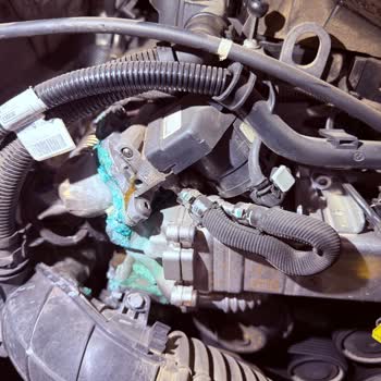 Tuzla Musluoğlu BMW Servisinde Soğutucu Değişimi Sonrası Sürekli Eşik Hatası Ve Antifriz Kaçağı