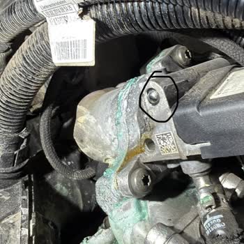Tuzla Musluoğlu BMW Servisinde Soğutucu Değişimi Sonrası Sürekli Eşik Hatası Ve Antifriz Kaçağı