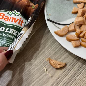 Banvit Tütsülenmiş Piliç Jumbo Sosisinde Yabancı Tüy Parçası Keşfedildi