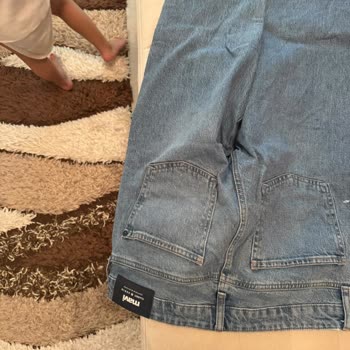 Mavi Ninova Açık Mavi Kot Pantolon İki Yıkamada Renk Kaybı Ve Değişim İsteği