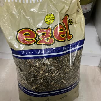 Uzun Son Kullanma Tarihine Rağmen Yanıksı Ve Bayat Çekirdek
