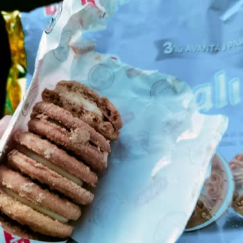 Torku Kremalı Bisküvi Paketi Güveli Çıkması