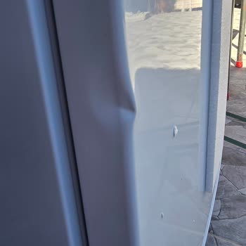 Teslim Edilen Buzdolabının Kapısında Göçük Ve Ezik: Değişim Ya Da İade Talebi