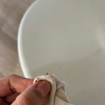 AndyWawa Bebek Tulumundaki Sivri Çıtçıt Bebeğin Bacağını Kesti