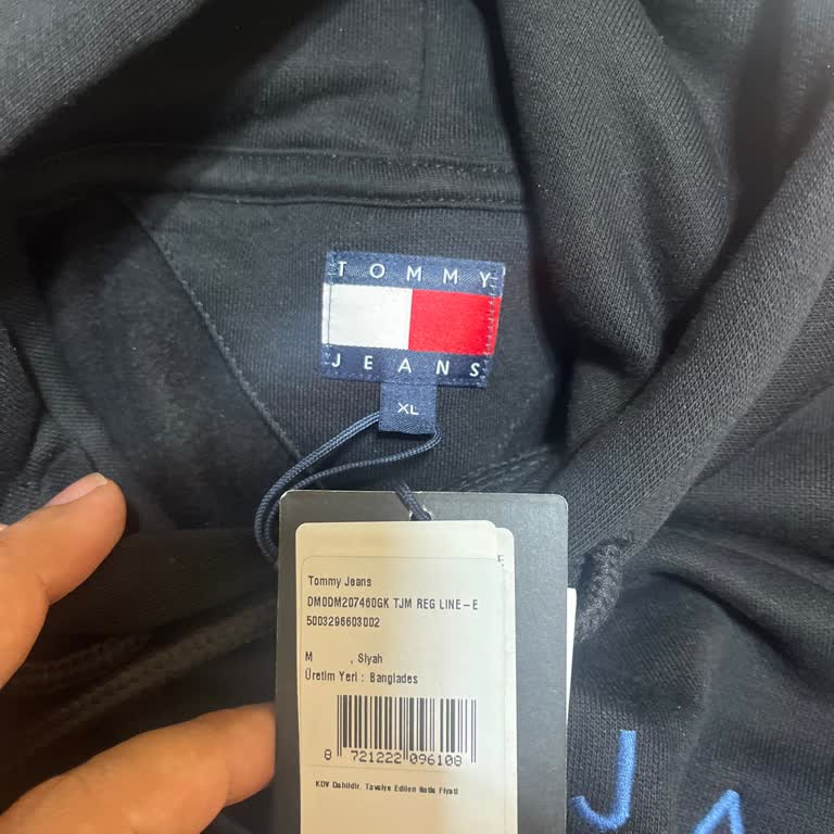 Boyner Tommy Jeans Sweatshirt Beden Uyumsuzluğu Ve Değişim Talebi