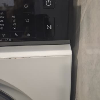 Garanti Süresindeki Samsung Çamaşır Makinesinde Paslanma Sorunu Ve Ücretli Parça Değişimi Reddi