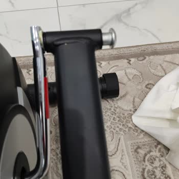 Kochler Eliptik Bisikletinde Vida Uyumsuzluğu Nedeniyle Pedal Ses Sorunu Ve Garantili Değişim Talebi