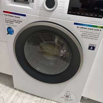 Bosch Serie 4 Çamaşır Makinesi Beyaz Çamaşırlarda Lekeleri Temizleyemiyor Ve Servis Yardımcı Olmadı