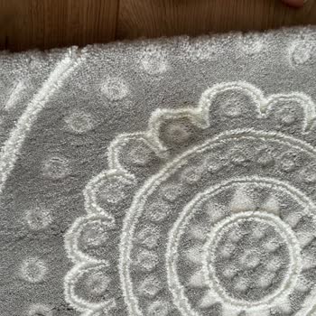 Adana Nazar Halı Yıkama Belirgin Sararma ve Solmalar Oluştu
