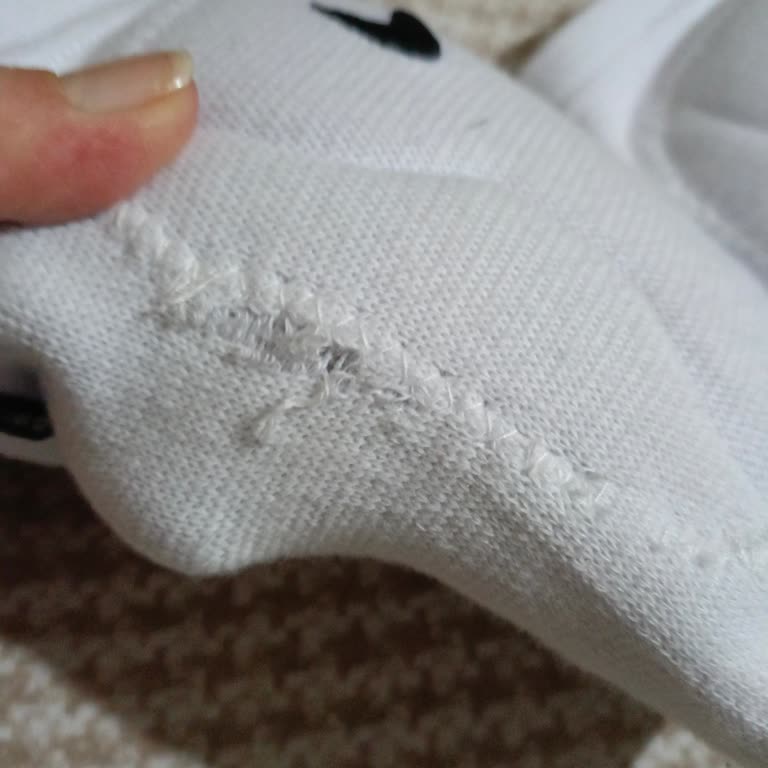 Nike Dizlikte Üretim Hatası Ve Ücret İadesi Talebi