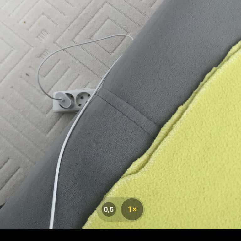 Apple App Store'dan Alınan USB-C Şarj Kablosunun Arızalı Olması Ve Ücretsiz Değişim Talebi