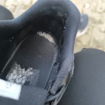 FLO Mağazacılık'ta Nike Ayakkabı Garantisi Reddi Ve Kullanıcı Hatası İddiası