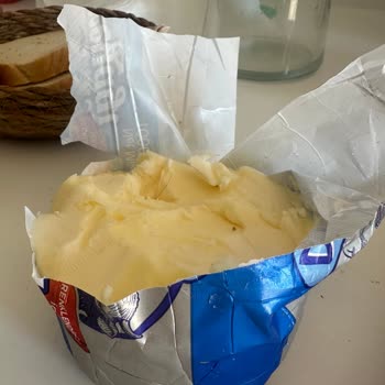Dost Tereyağında Kıl Tespiti Ve Hijyen İhlali