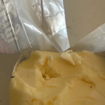 Dost Tereyağında Kıl Tespiti Ve Hijyen İhlali