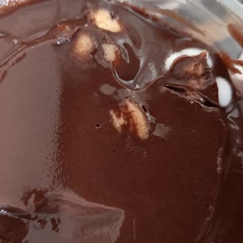 BİM Profiterolde Küflü Ürün Ve Hijyen İhlali