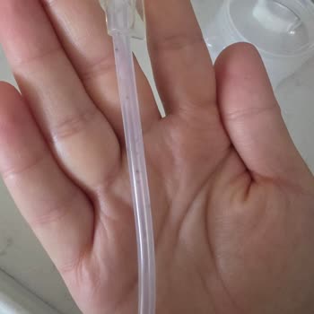 Munchkin Pipetli Alıştırma Bardağındaki Silikon Pipet Küflendi Ve Temizlenemiyor
