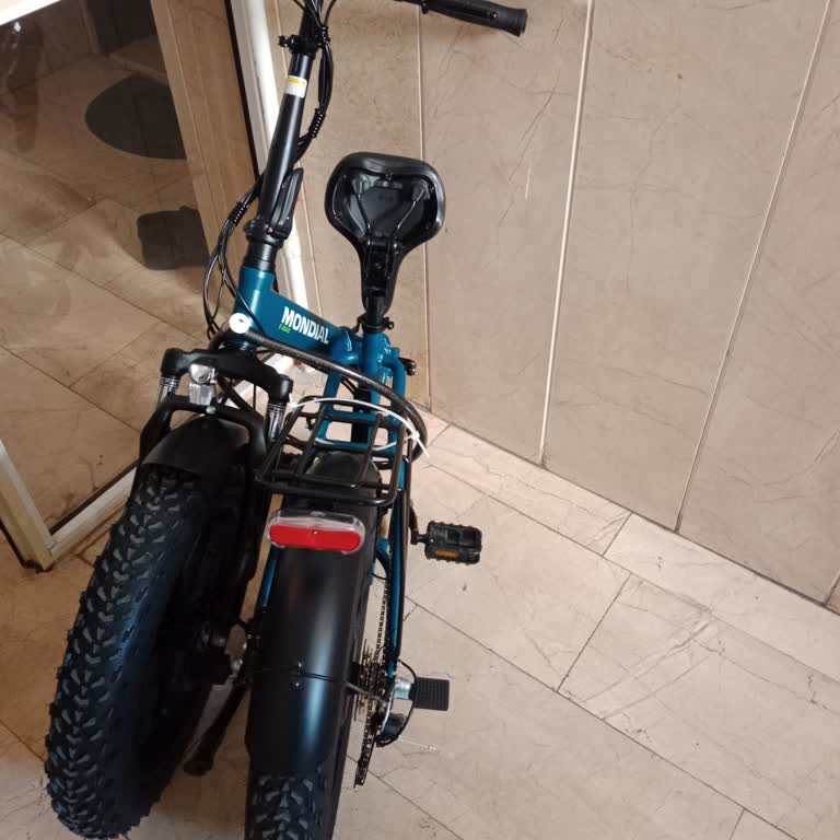 Arçelik Mağazasında Ön Farı Çalışmayan Elektrikli Bisikletin Değişim Talebi