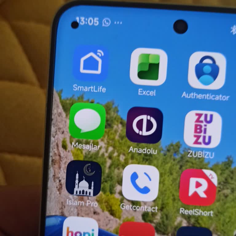 GSM İletişim'de Tekrarlanan Arızalı Tamir Ve 8.200 TL Ücret İadesi Talebi
