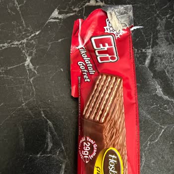 Eti Hoşbeş Gofret Üzerindeki Beyaz Lekeler Kalite Ve Hijyen Endişesi