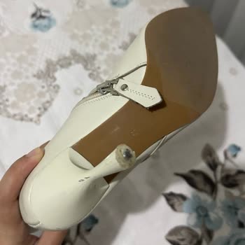 Derimod İnce Topuklu Botta Kalite Sorunu Ve Garanti Reddi