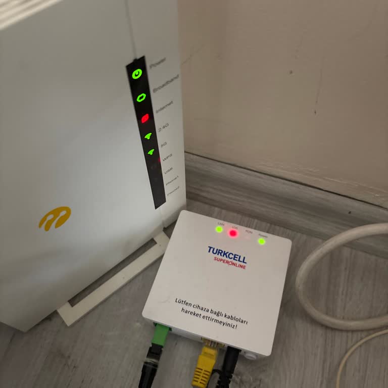 Fiber İnternet Kesintisi Ve Teknik Servis Yokluğu Nedeniyle Abonelik İptali Talebi