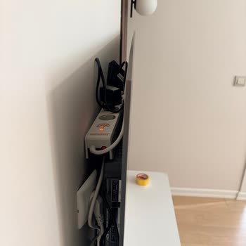 LG OLED 55C6ELB Televizyonda Panel Eğriliği Sorunu Ve Servis İlgisizliği