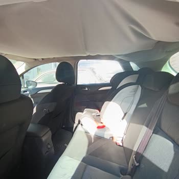Citroen C4 Tavan Döşemesi Ayrılma Sorunu Ve Ücretsiz Değişim Talebi