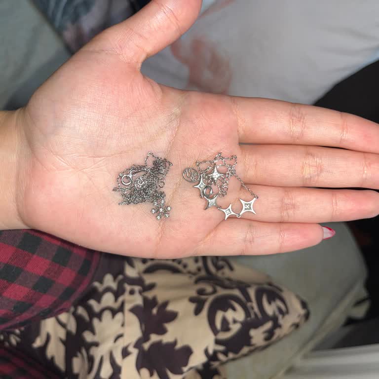 So Chic Elsa 18 Ayar Beyaz Altın Kaplama Kolye Sürekli Kararma Sorunu Ve Değişim Talebi