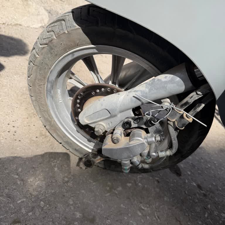 Motosiklette Düşük Kilometrede Ön Disk Fren Arızası Garantiden Dışarı