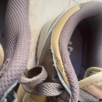 Nike Ayakkabısında Üç Kullanımda Aşırı Deformasyon Ve Kalite Reddi