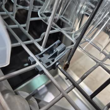 Arçelik Bulaşık Makinesi Sepetlerinde Paslanma Ve Çürüme, Ücretsiz Değişim Talebi