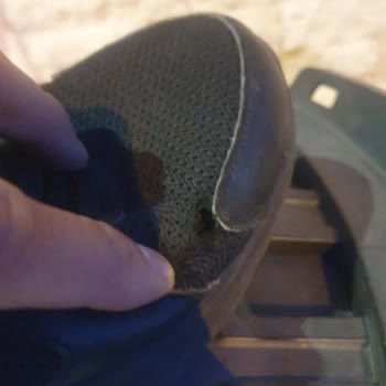 Skechers Ayakkabısında Patlama Ve Yırtılma, Metro Personelinin Üslupsuz Yaklaşımı