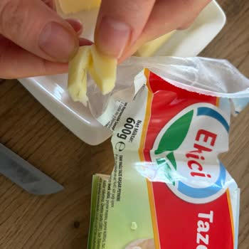 Ekici Taze Kaşar Peynirinde Kıl Varlığı Gıda Güvenliği Sorunu