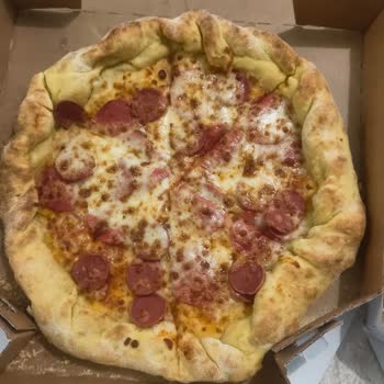 Domino’s Pizza Şubesinde Sarımsaklı Kenar Sürekli Eksik