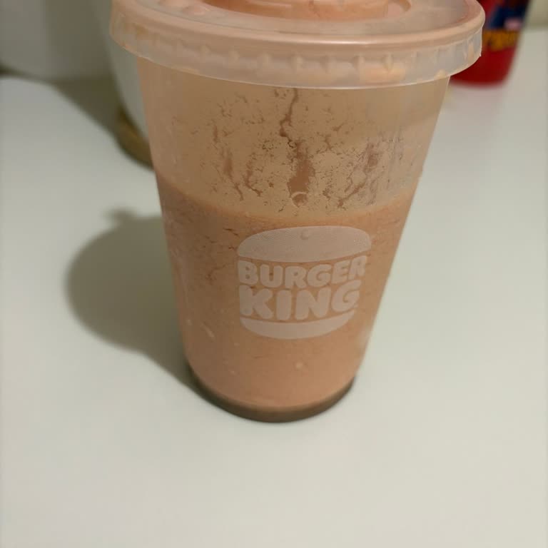 Çikolatalı Milkshake İsteği Çilekli Geldi, Alerji Riski Ve İade Talebi