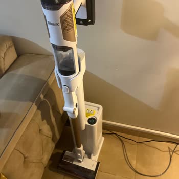 Media Markt'tan Alınan Shark Süpürge Şarj Aleti Eksik