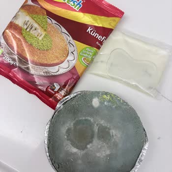 Superfresh Dondurulmuş Künefe Küflenerek Sağlık Riski Oluşturdu
