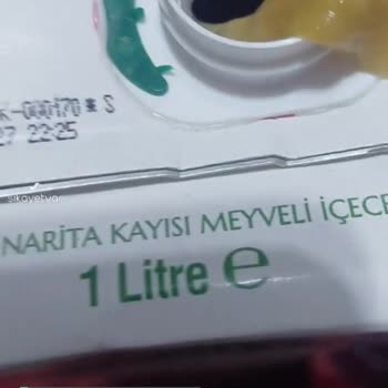 Halk Meyve Suyu İçinden Bir Şey Çıktı!