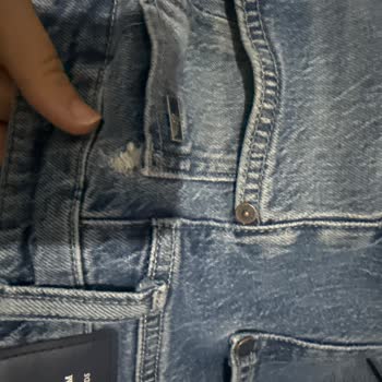 Mavi Jean Pantolonunda Erken Yırtılma Ve Değişim Talebi