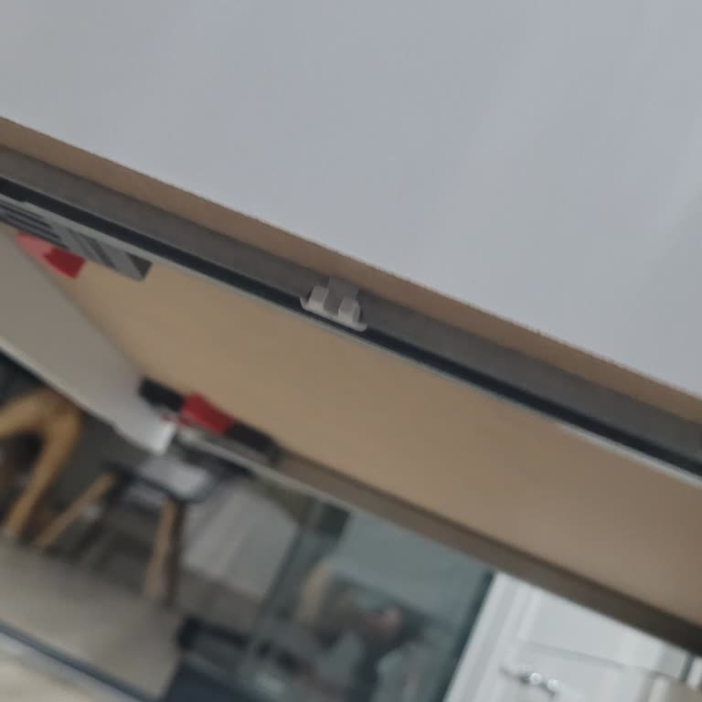 Mutfak dolabı çekmece rayları için yedek parça talebi