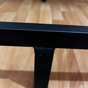 Aksu Home'dan Alınan Yatak Odası Ve Koltuk Takımında Sürekli Hasar Ve Çözülmeyen Sorunlar