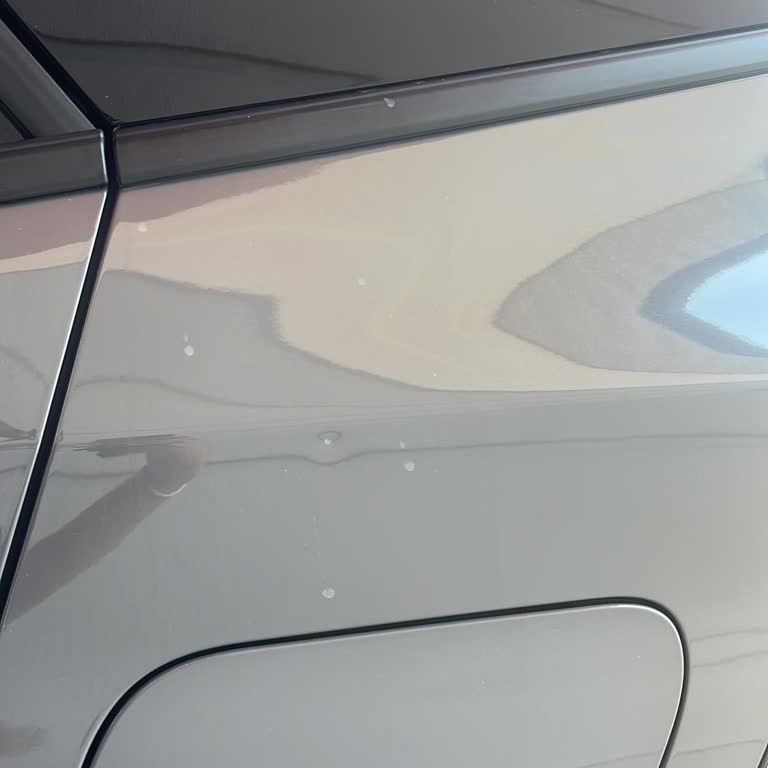 Peugeot 2008 Teslimindeki Göçük Ve Boya Hasarı İçin Değişim Talebi Çözülmedi