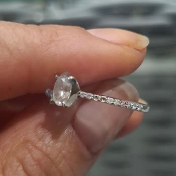 Blue Diamond Nişan Yüzüğünde Taş Düşmesi Ücretsiz Onarım Sözünün İhlali